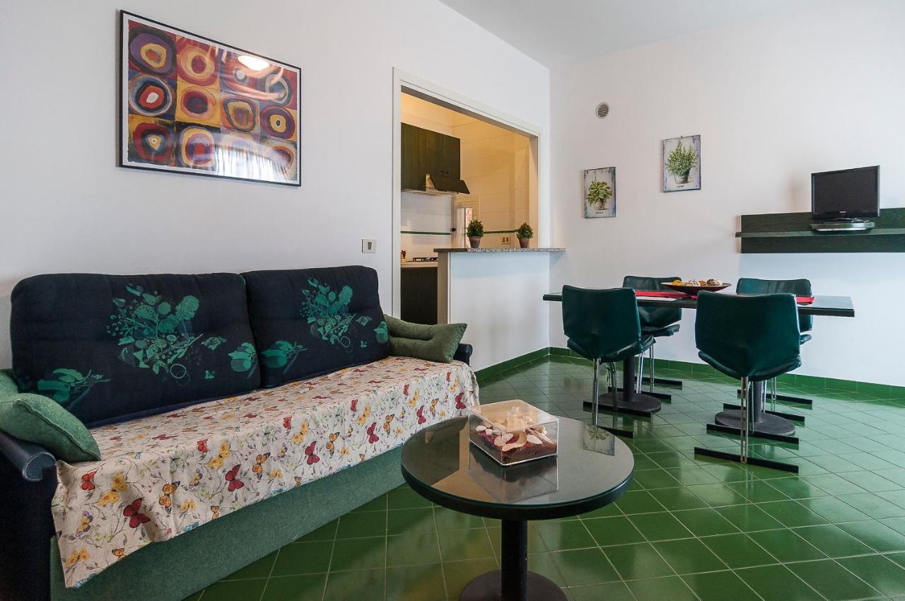 Casa Vacanza Kair Bilo 228 Сперлонга Екстериор снимка