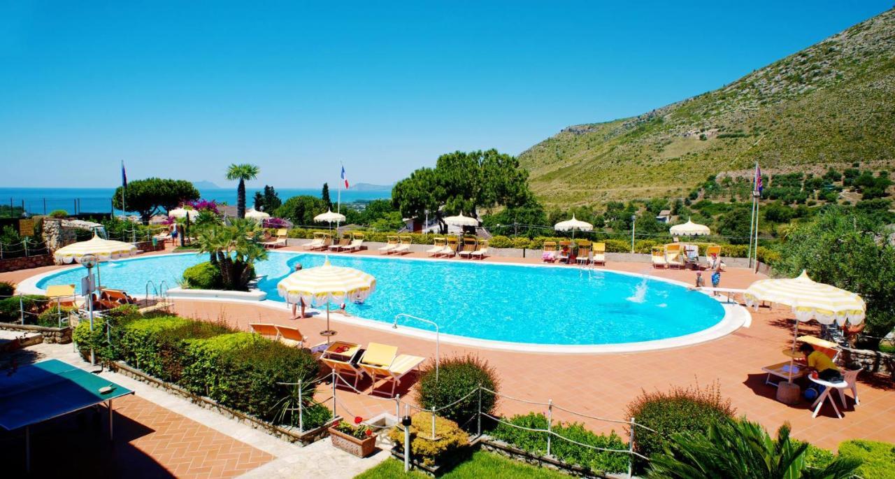 Casa Vacanza Kair Bilo 228 Сперлонга Екстериор снимка